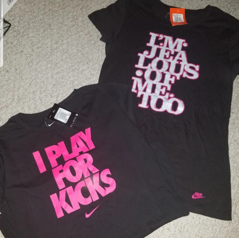 2 Womens Nikee Tshirts NWT